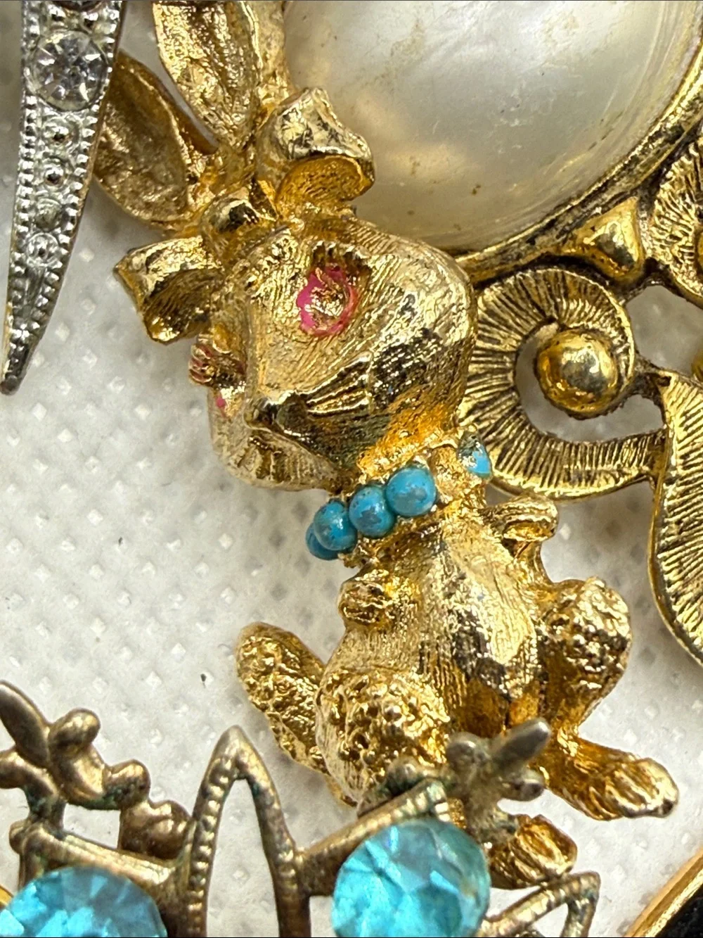 Vintage lux brooch pin rehab wear art harvest rare pieces high potential